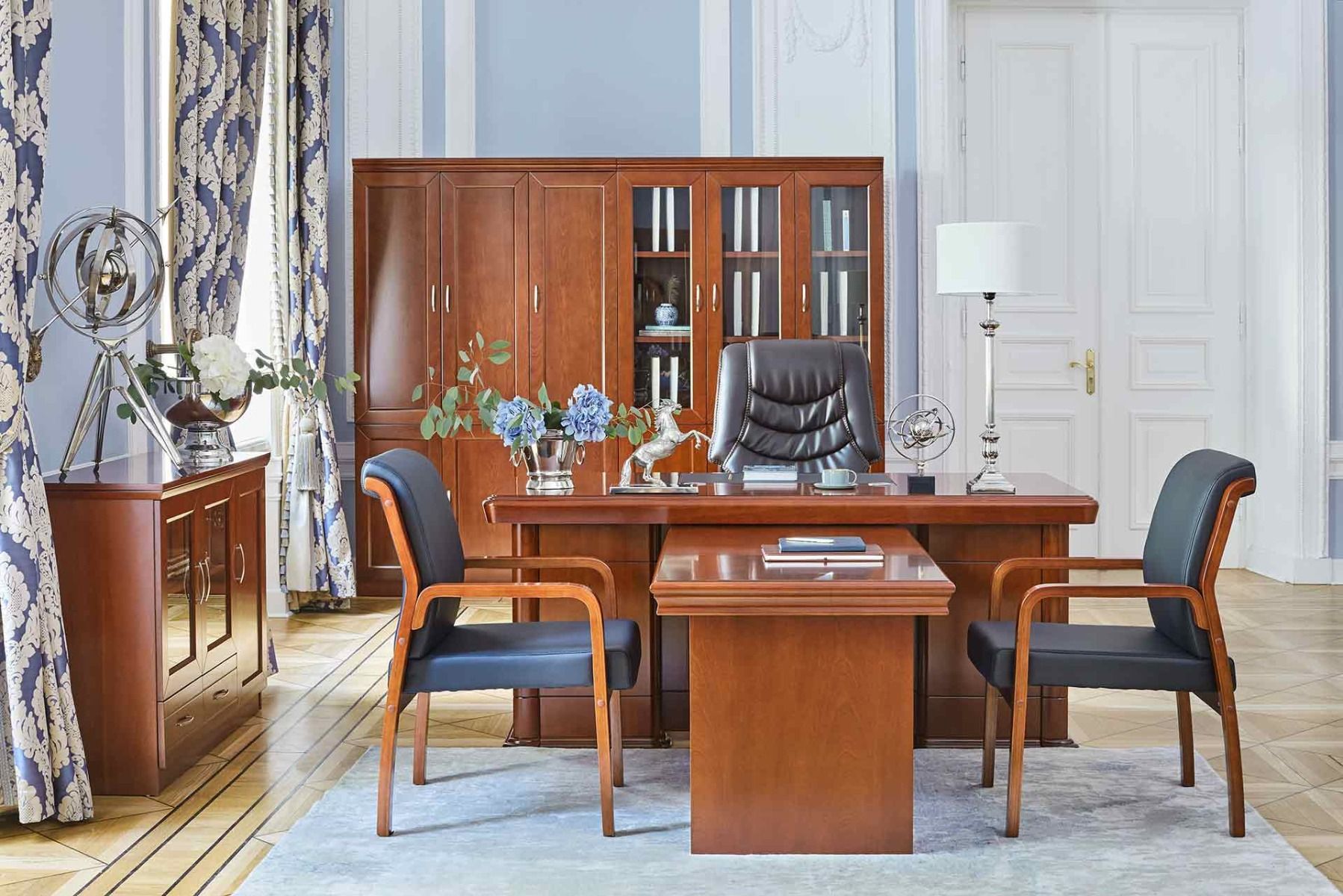 Acquista il tuo arredo ufficio completo elegante e funzionale da Arrediorg. Contatta il nostro servizio clienti per maggiori informazioni arredo ufficio completo prezzi